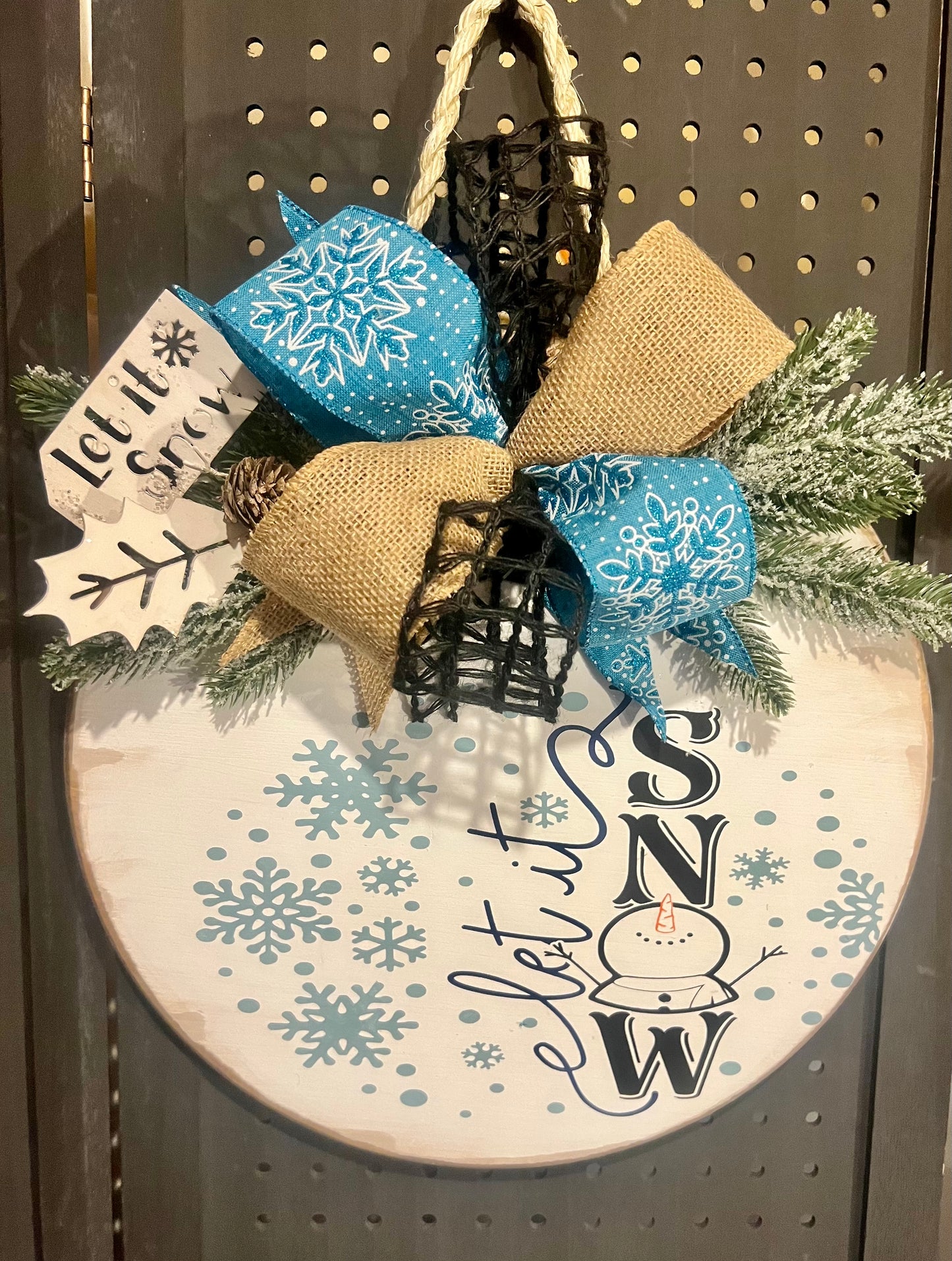 Door Hanger - Let it Snow