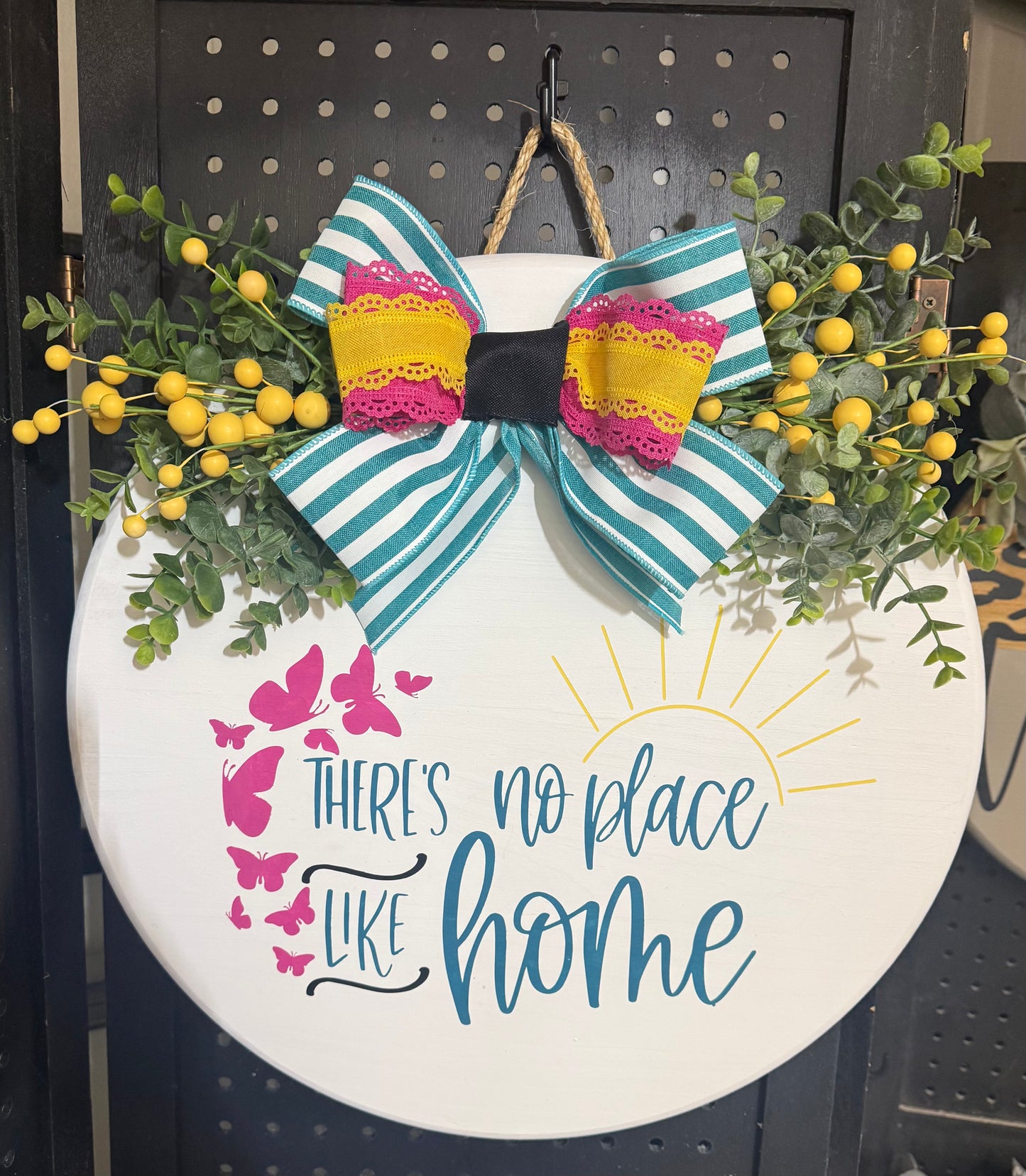 18” Door Hanger - There’s no place like home