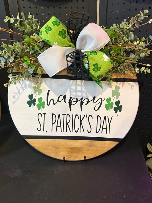 18” Door Hanger - Happy St. Patrick’s Day