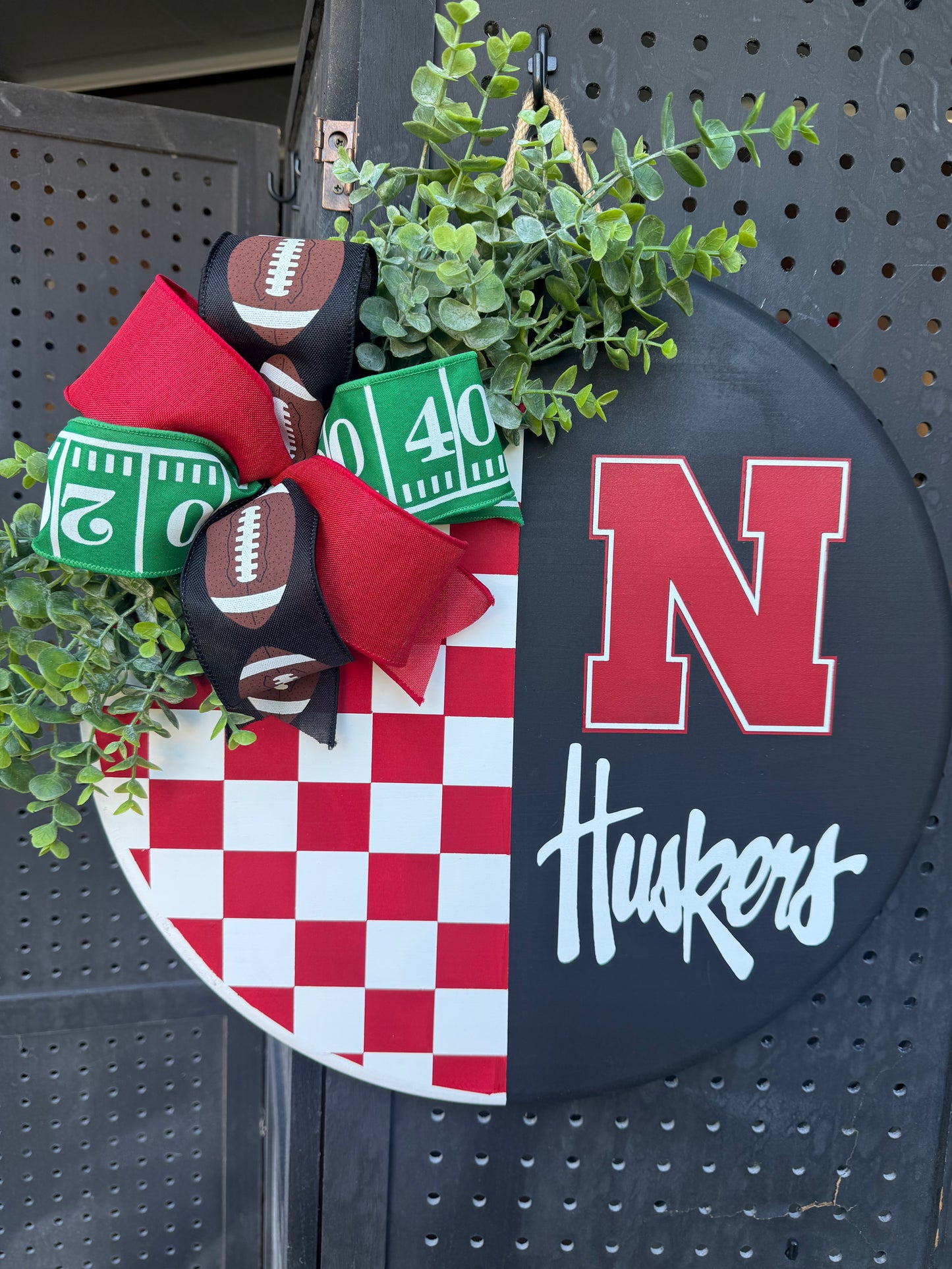 18” Door Hanger - Nebraska