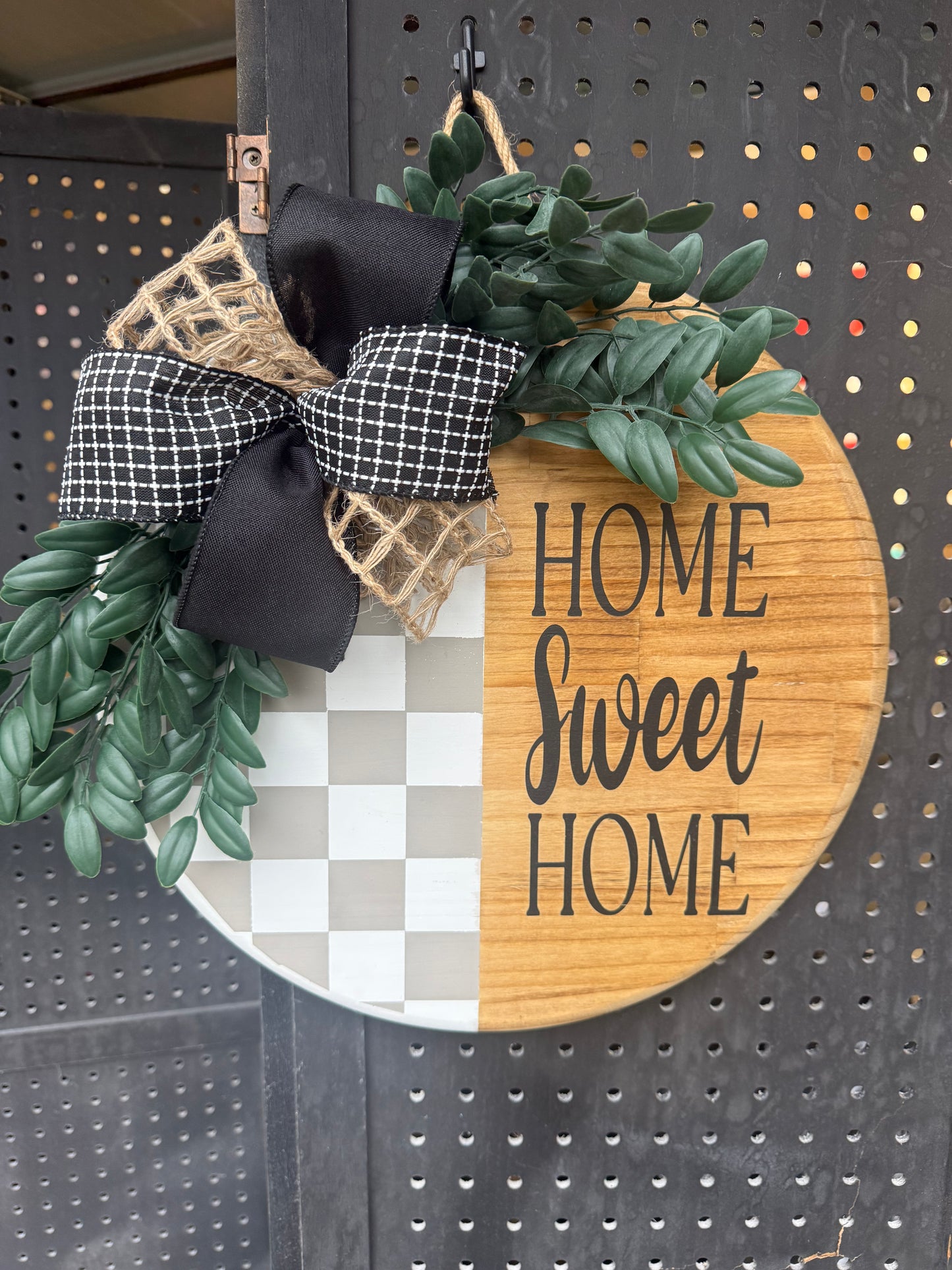 15” Door Hanger - Home sweet home with checkers
